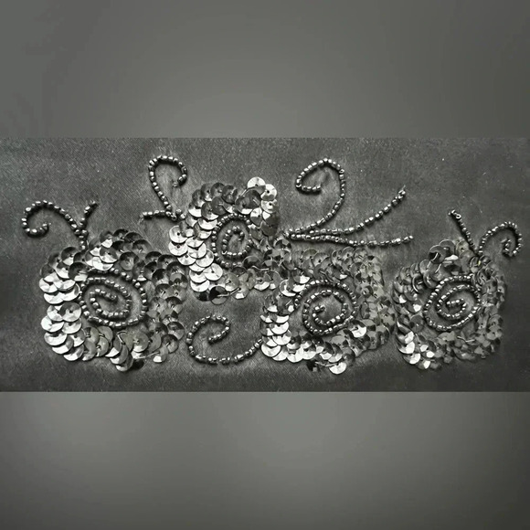 VINTAGE: Magid | ladies satin clutch handbag - Picture 4 of 9